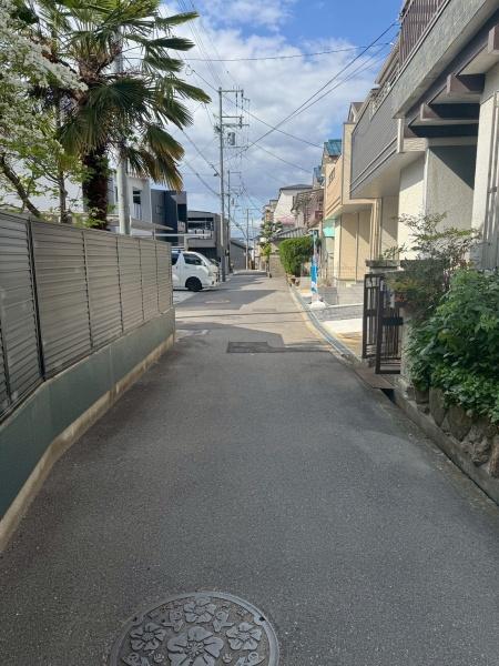 東大阪市下六万寺町３丁目の新築一戸建