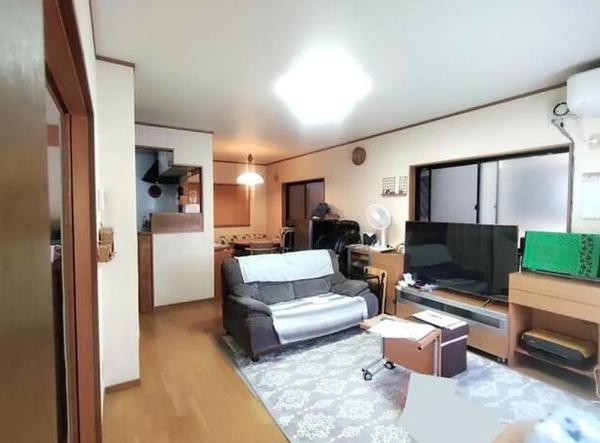 東大阪市下六万寺町３丁目の中古一戸建て