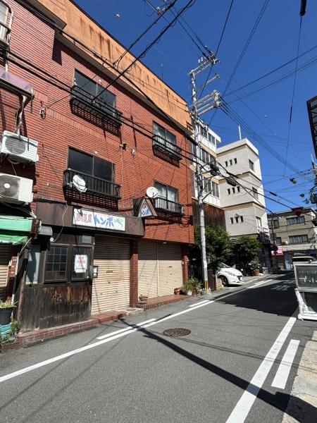 東大阪市旭町の中古テラスハウス