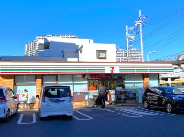 藤沢市朝日町の中古一戸建て(セブンイレブン藤沢朝日町店)
