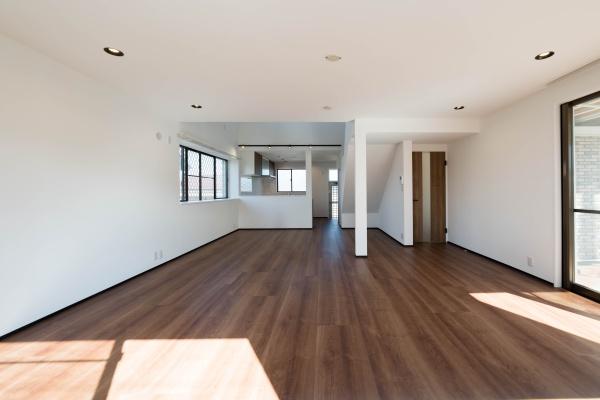 横浜市旭区上白根２丁目の中古一戸建