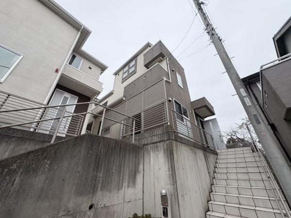 川崎市宮前区菅生２丁目の中古一戸建