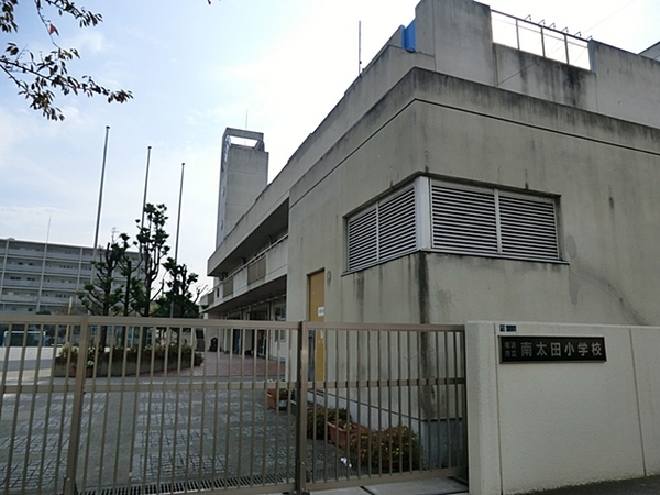 ダイアパレス清水ケ丘スウィートガーデン(横浜市立南太田小学校)
