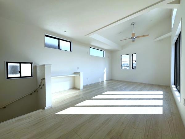 鎌倉市腰越５丁目の新築一戸建