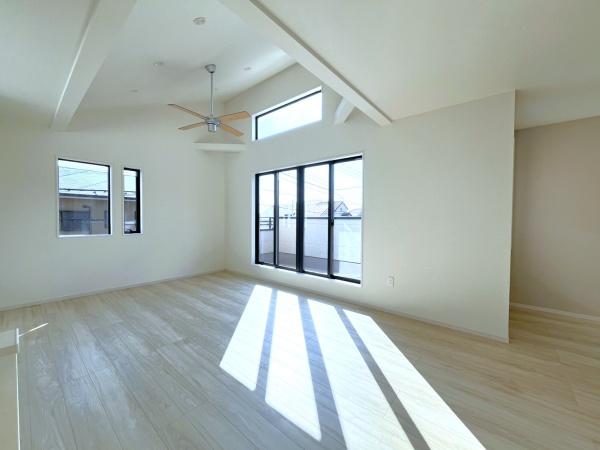 鎌倉市腰越５丁目の新築一戸建