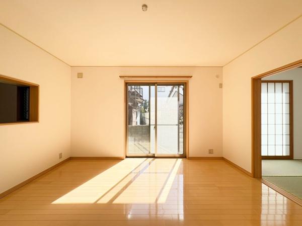 横浜市金沢区六浦東１丁目の中古一戸建
