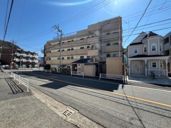 コーラル根岸
