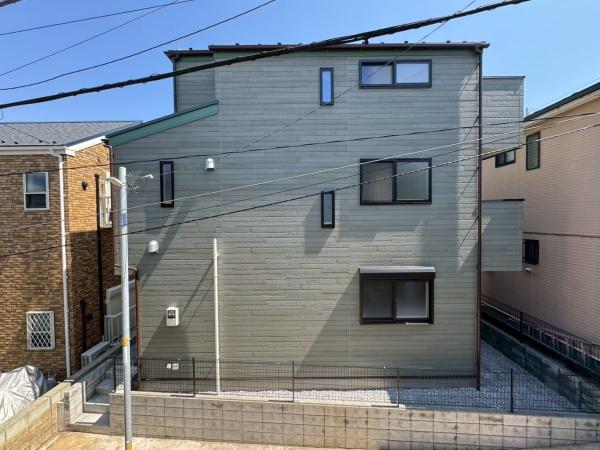 横浜市西区西戸部町３丁目の新築一戸建