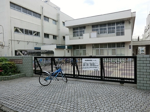 横浜市瀬谷区橋戸3丁目の土地(横浜市立瀬谷第二小学校)