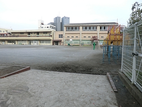 ミカドマンション(横浜市立豊岡小学校)
