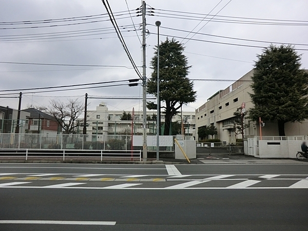 横浜市泉区和泉中央北2丁目の土地(横浜市立中和田中学校)