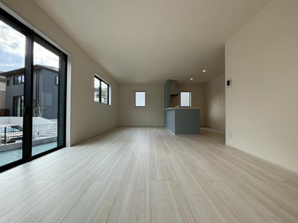 横須賀市湘南鷹取２丁目の新築一戸建