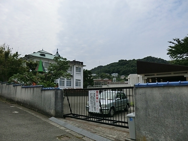 三浦郡葉山町一色の新築一戸建(あけの星幼稚園)