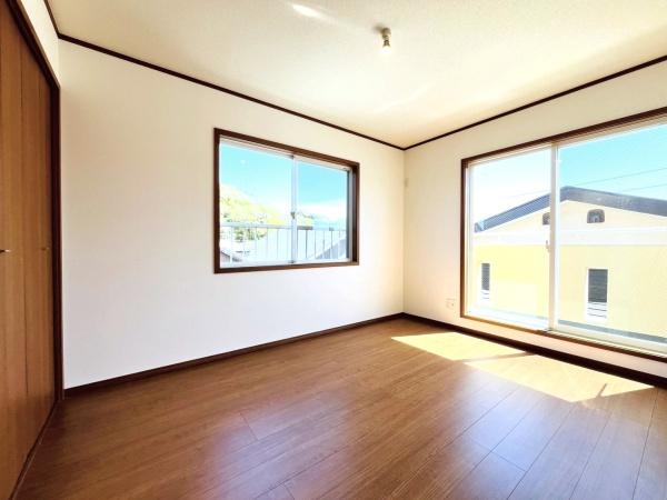 藤沢市西富２丁目の中古一戸建て