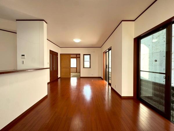 横浜市緑区三保町の中古一戸建