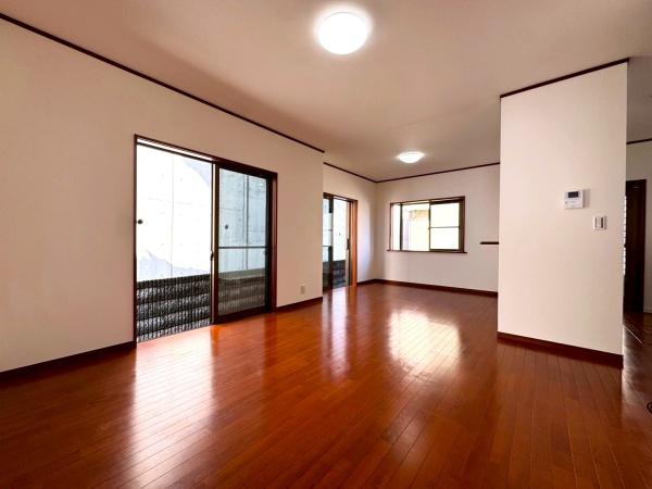 横浜市緑区三保町の中古一戸建