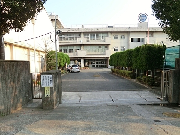 ナイスパークステージ東戸塚(横浜市立名瀬中学校)