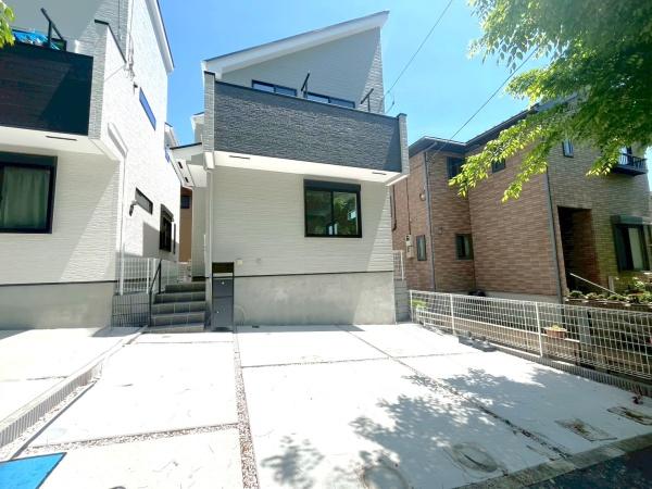 横須賀市湘南鷹取３丁目の新築一戸建