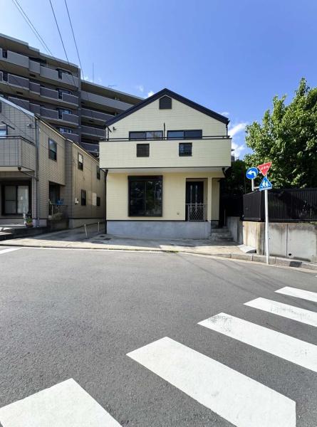 横浜市港北区師岡町の中古一戸建て