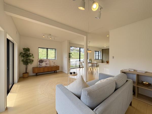 横浜市磯子区森が丘１丁目の中古一戸建て