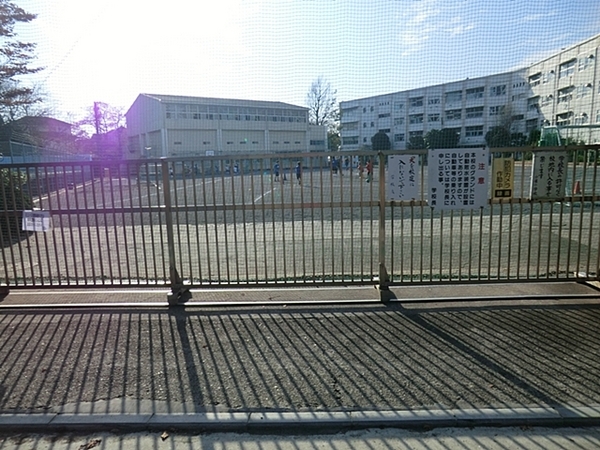 横浜市戸塚区小雀町の中古一戸建て(横浜市立小雀小学校)