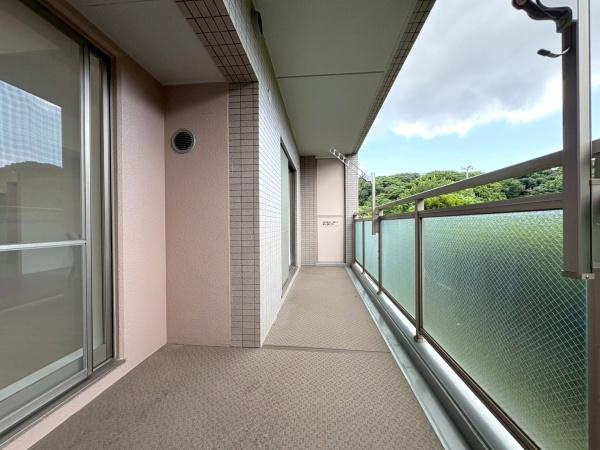 よこすか四季の街パークヒルズ詩の丘２番館