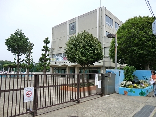 エスペランサ鷺沼(川崎市立宮崎小学校)