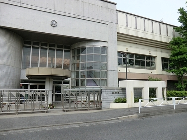 エスペランサ鷺沼(川崎市立宮崎中学校)