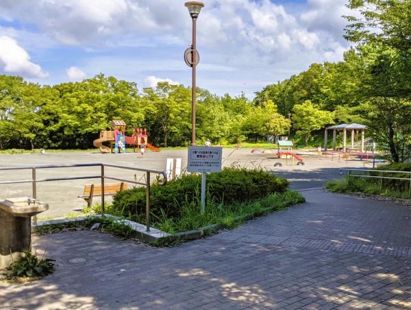 横浜市青葉区荏子田２丁目の中古一戸建て(保木公園)