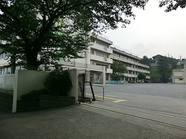 レクセル海老名(海老名市立海老名小学校)
