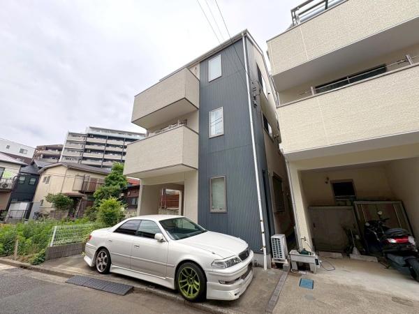 横浜市神奈川区神之木台の中古一戸建