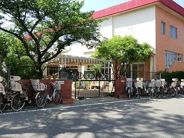 宮崎台南パークホームズ(宮前幼稚園)