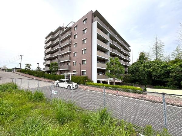 ローレルスクエア港南台C棟