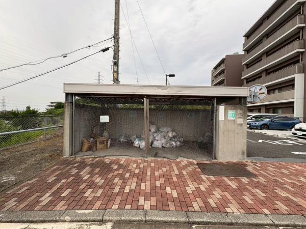 ローレルスクエア港南台C棟
