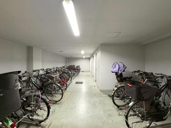 ローレルスクエア港南台C棟