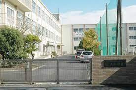 ライオンズガーデン湘南緑が浜(茅ヶ崎市立松浪中学校)