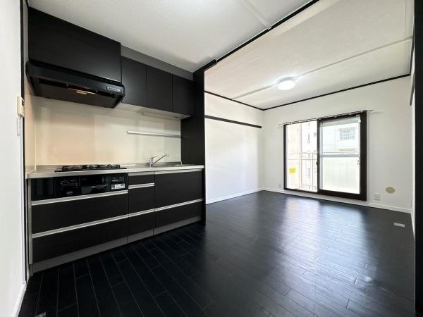 新桜ヶ丘ハイツ４号棟
