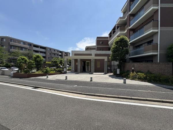 磯子汐見台ヒルズ
