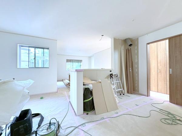 横浜市西区元久保町の新築一戸建