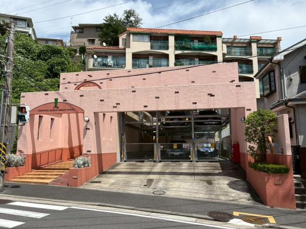 リブゼ横浜クイーンズテラス山手