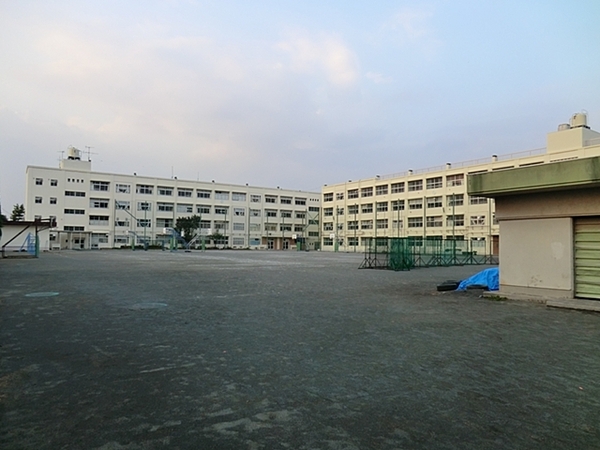 長沼マンション(横浜市立豊田中学校)