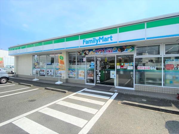 横浜市瀬谷区橋戸３丁目の中古一戸建て(ファミリーマート橋戸三丁目店)