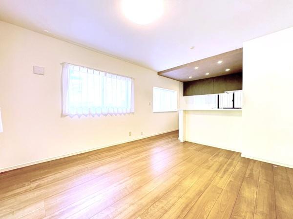 鎌倉市稲村ガ崎２丁目の中古一戸建