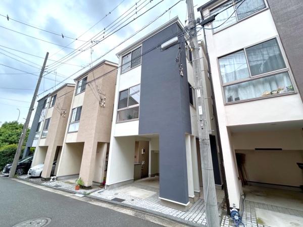 横浜市磯子区磯子２丁目の中古一戸建