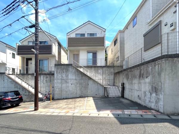 川崎市麻生区片平４丁目の中古一戸建