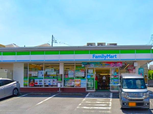 三ツ池ハイツC棟(ファミリーマート三ツ池公園口店)