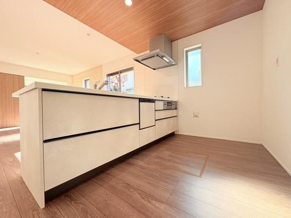 鎌倉市手広６丁目の新築一戸建