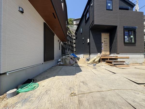 横須賀市上町３丁目の新築一戸建