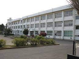 横須賀市上町3丁目の新築一戸建(横須賀市立不入斗中学校)