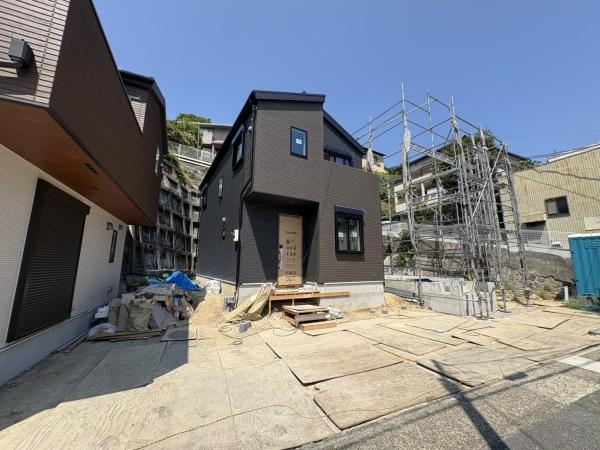 横須賀市上町３丁目の新築一戸建
